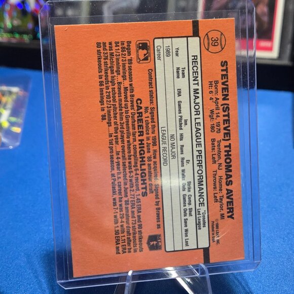 1990 Donruss Rated Rookie #39 Steve Avery (RC) - Picture 2 of 2